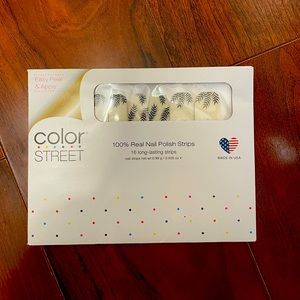 Colorstreet palm before the storm nails